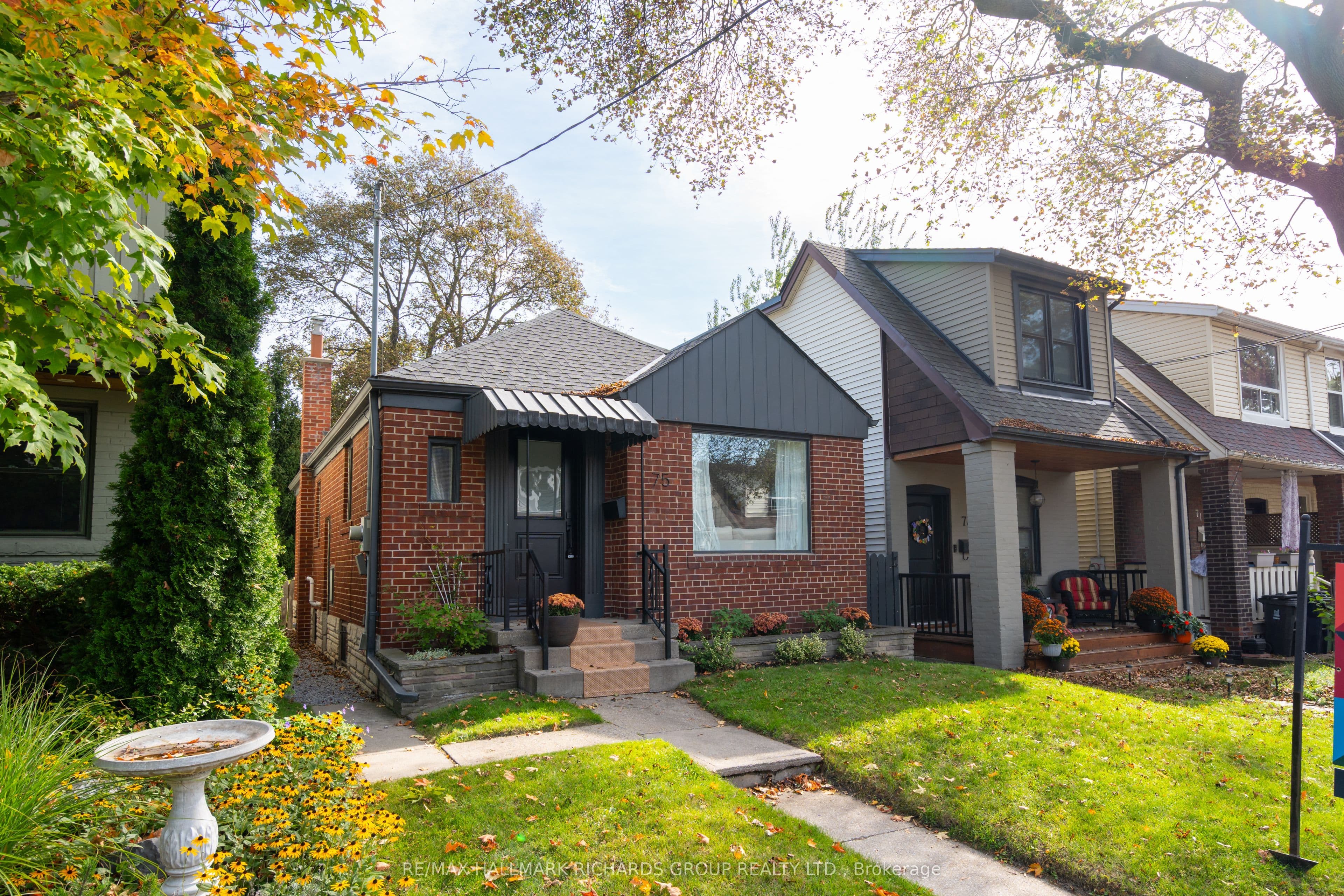75 Wayland Avenue, Toronto, ON M4E 3C8