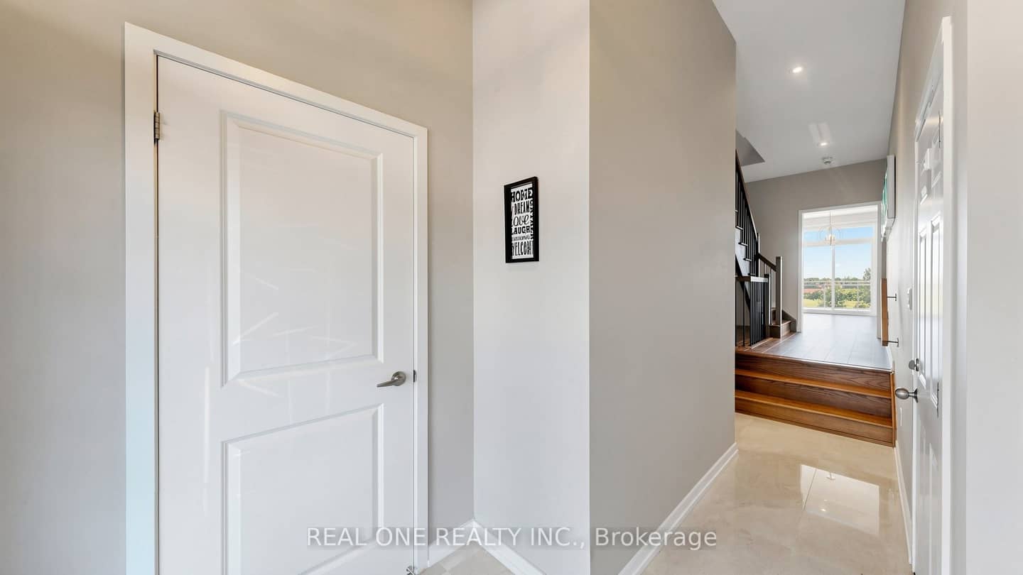 3151 Mintwood Circle, Oakville, ON L6H 0N9