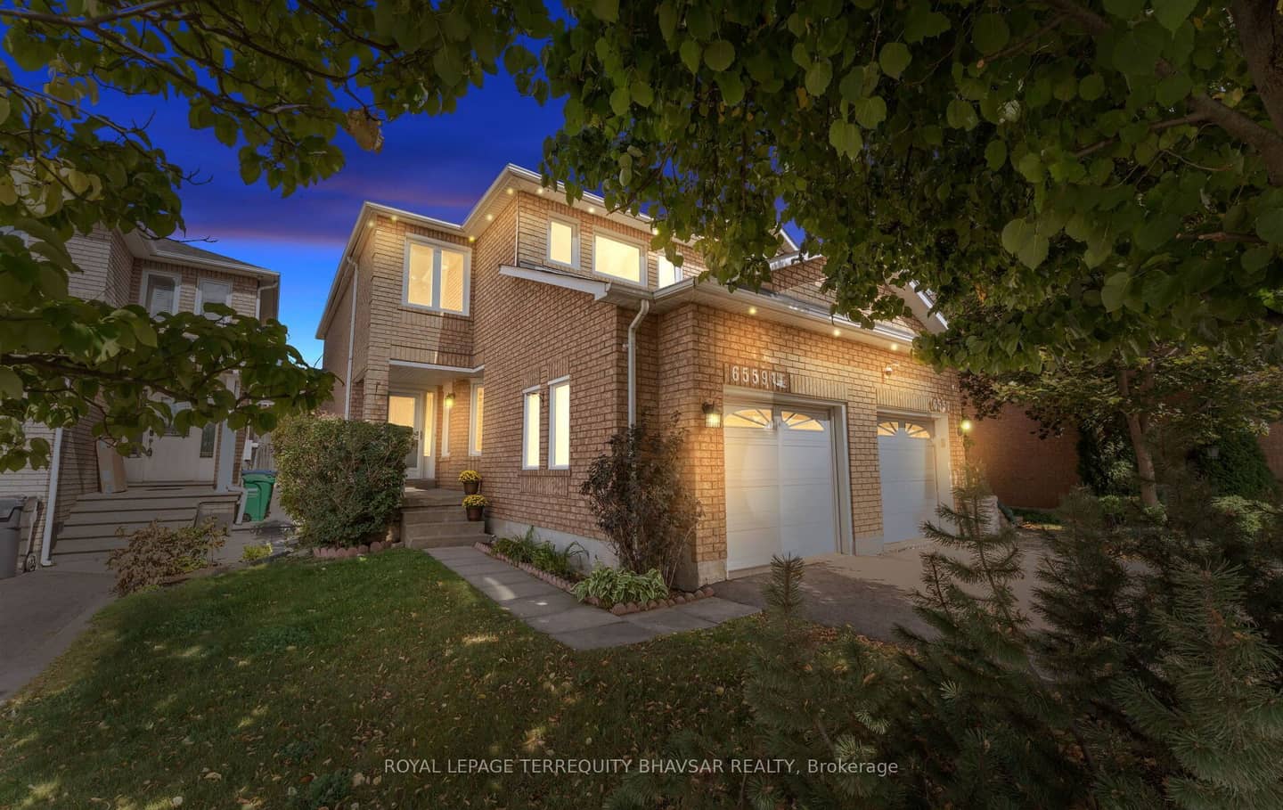 6559 Sapling Trail, Mississauga, ON L5N 7J3