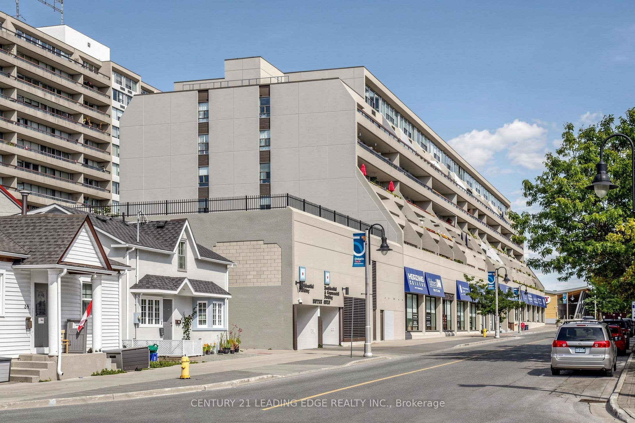 50 RICHMOND Street E 429, Oshawa, ON L1G 7C7