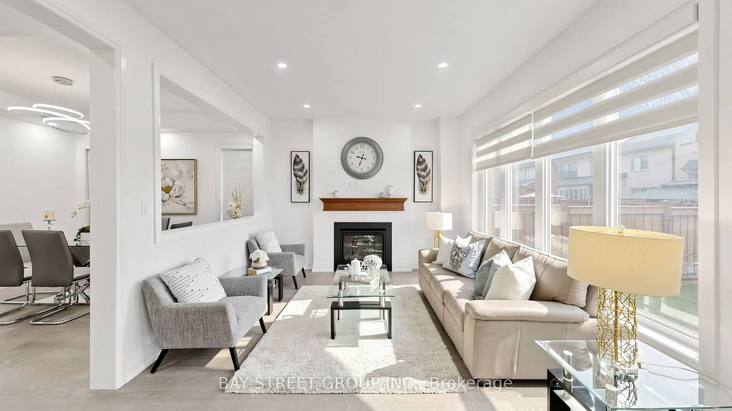 13 Micklefield Avenue, Whitby, ON L1P 0C2