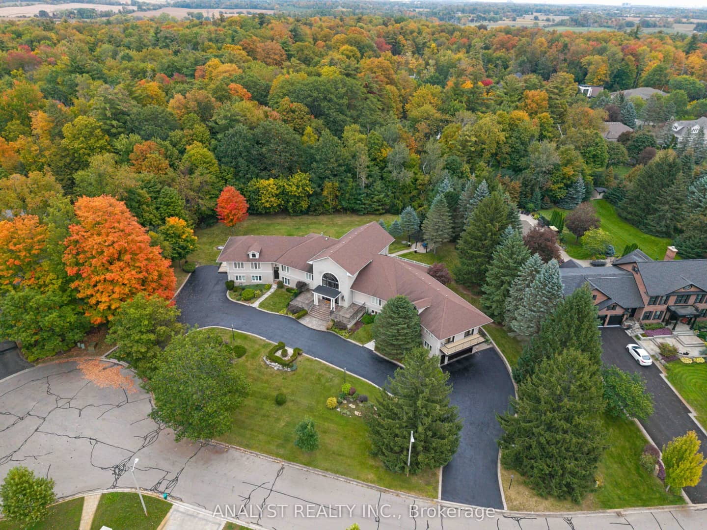 81 Orico Court, Vaughan, ON L0J 1C0