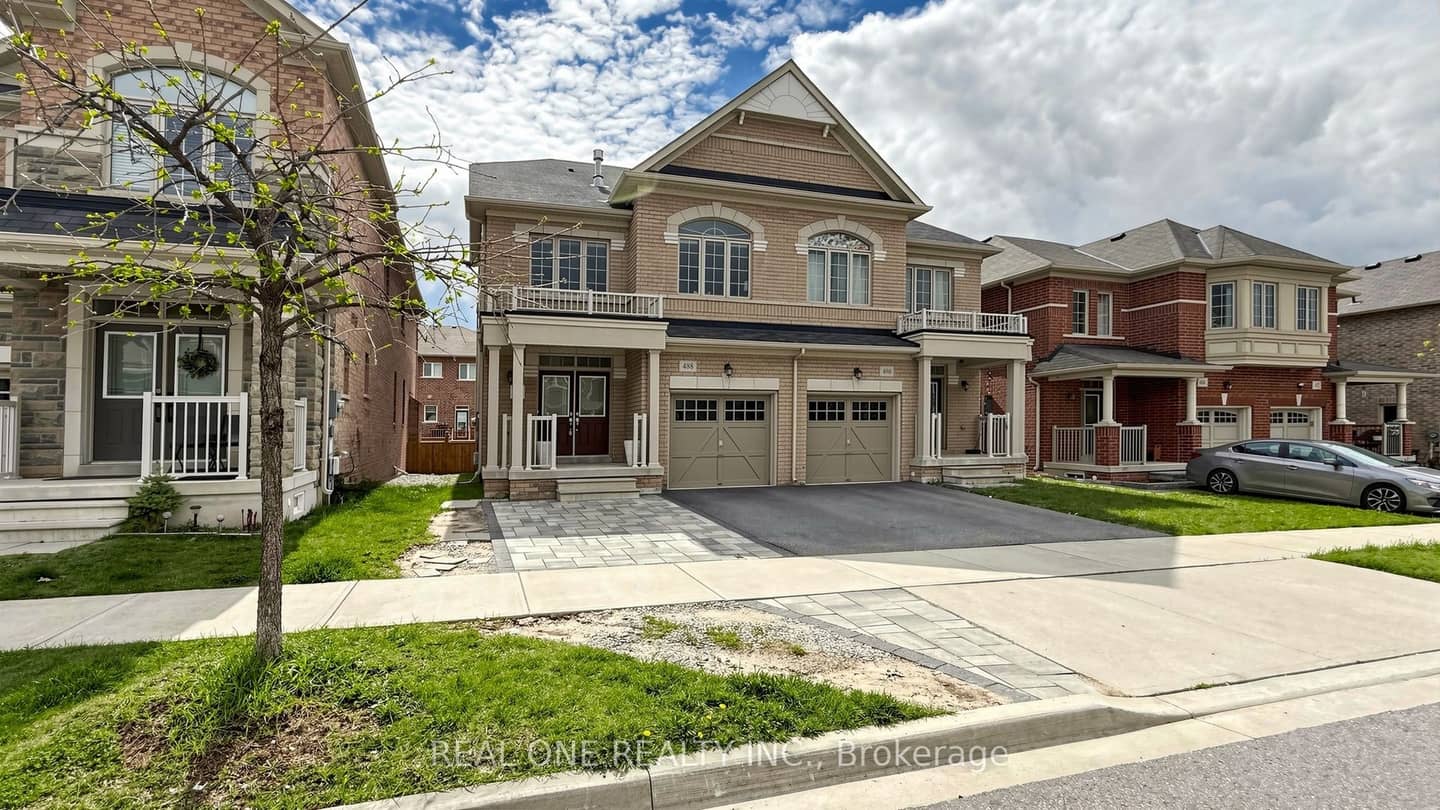 488 George Ryan Avenue, Oakville, ON L6H 0S5
