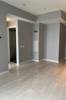 2220 Lakeshore Boulevard W 2810, Toronto, ON M8V 0C1