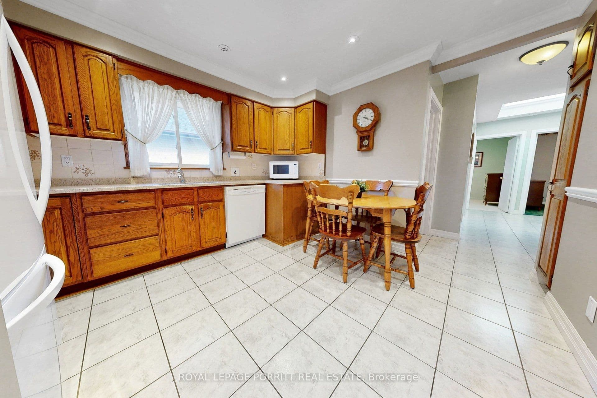 247 Hallmark Avenue, Toronto, ON M8W 4L3
