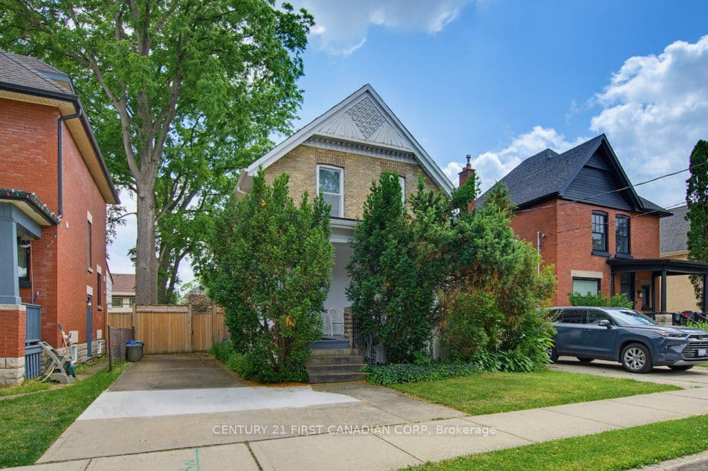 243 Tecumseh Avenue E, London South, ON N6C 1S7