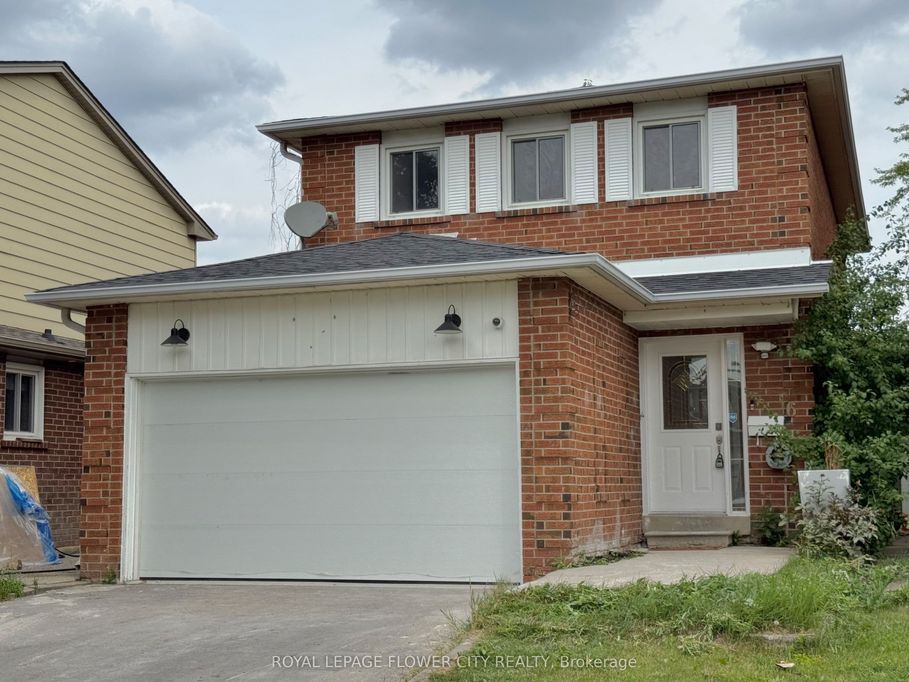 6 Crenshaw Court, Brampton, ON L6Z 1W9