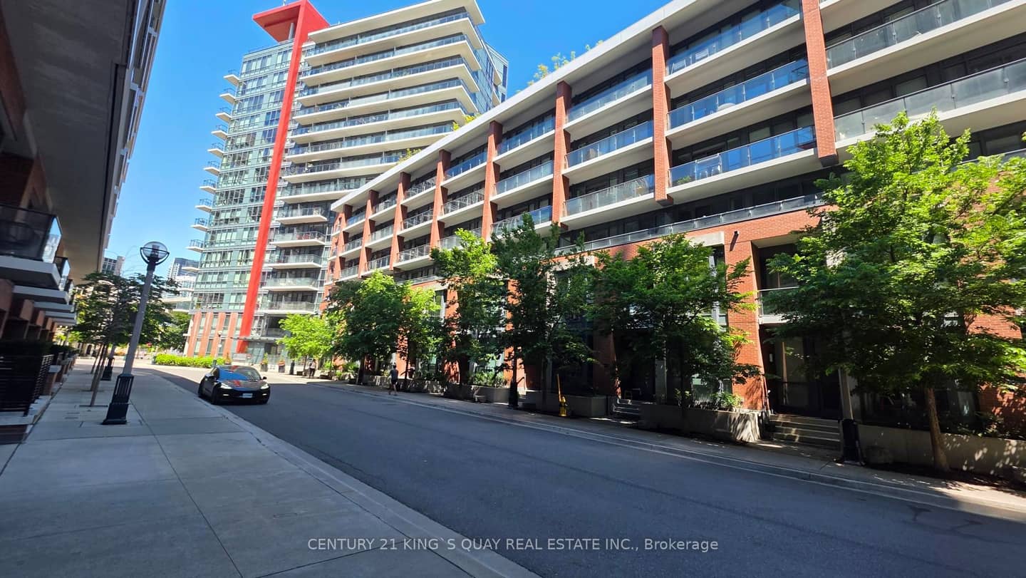 50 Bruyeres Mews 310, Toronto, ON M5V 0H8