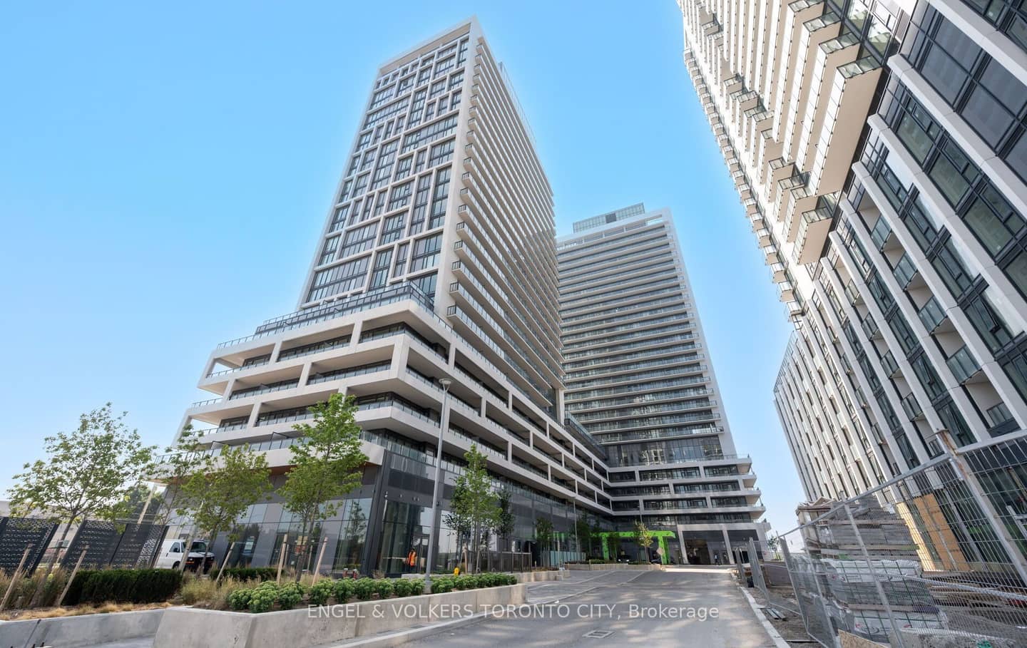 8960 Jane Street 1603, Vaughan, ON L4K 2M9