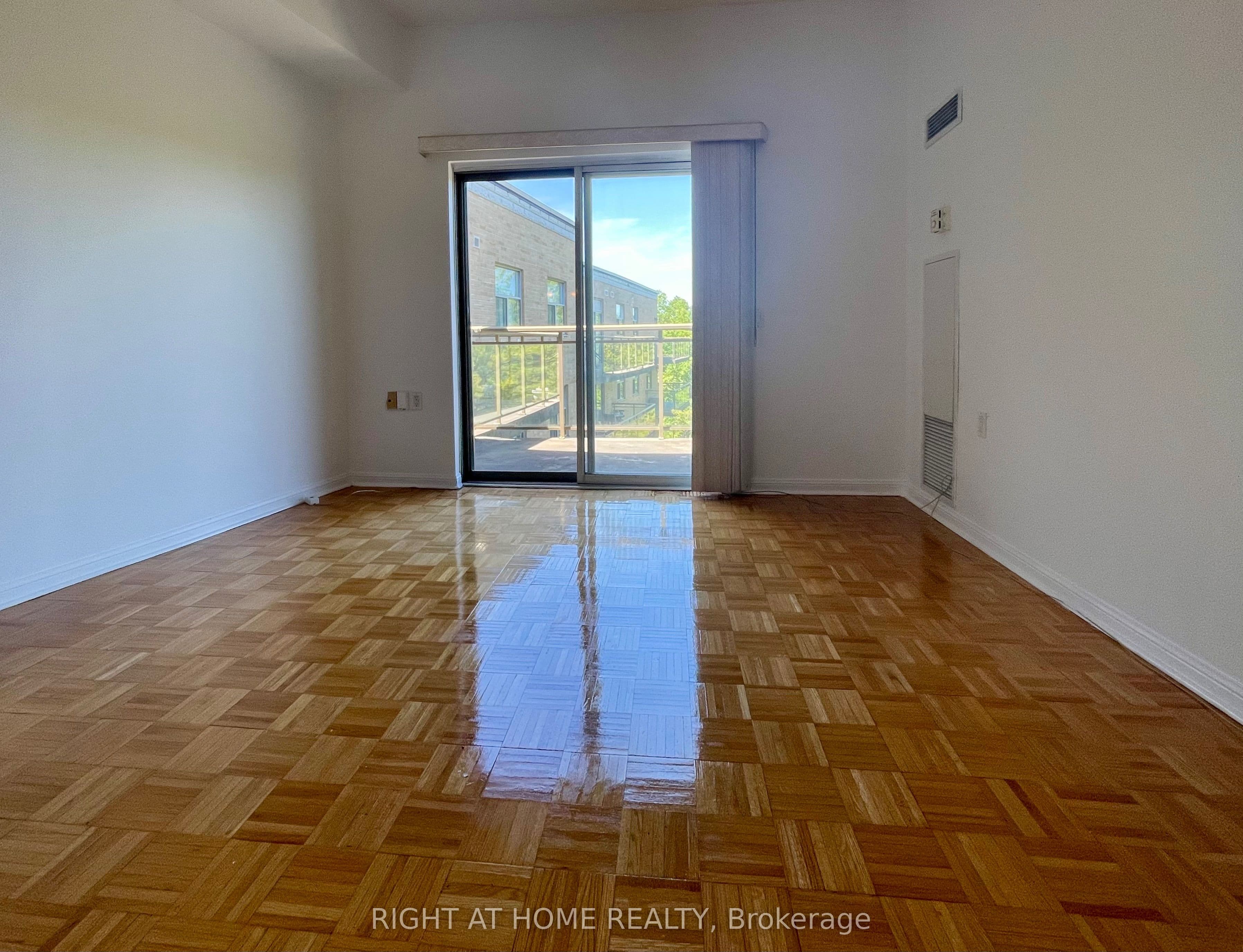 2506 Rutherford Road 501, Vaughan, ON L4K 5N4