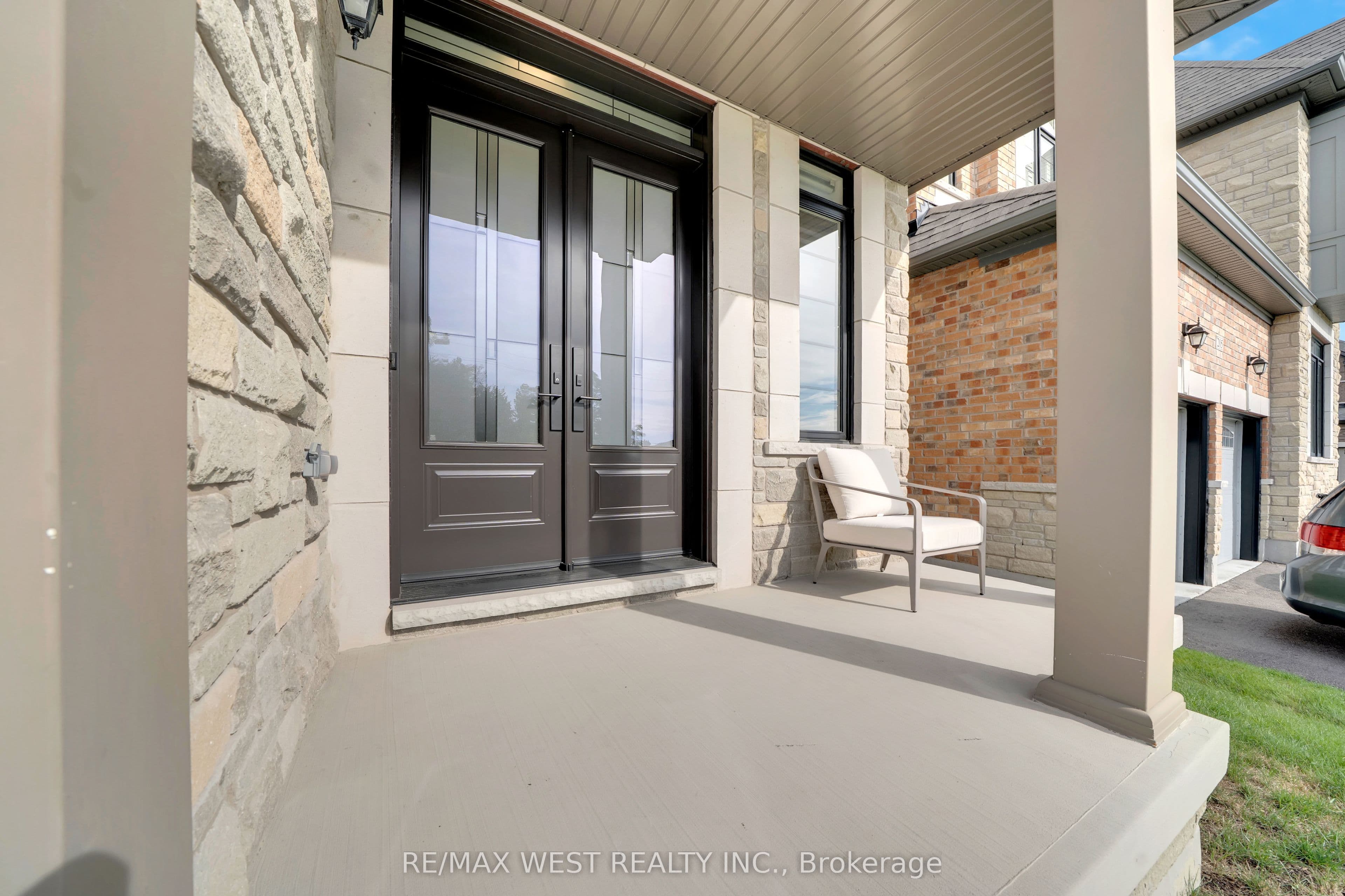 201 Bellefond Street, Vaughan, ON L4H 3N5