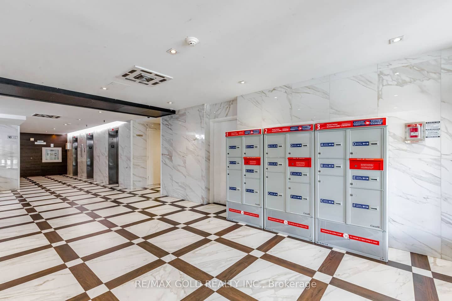 100 Wingarden Court 415, Toronto, ON M1B 2P4