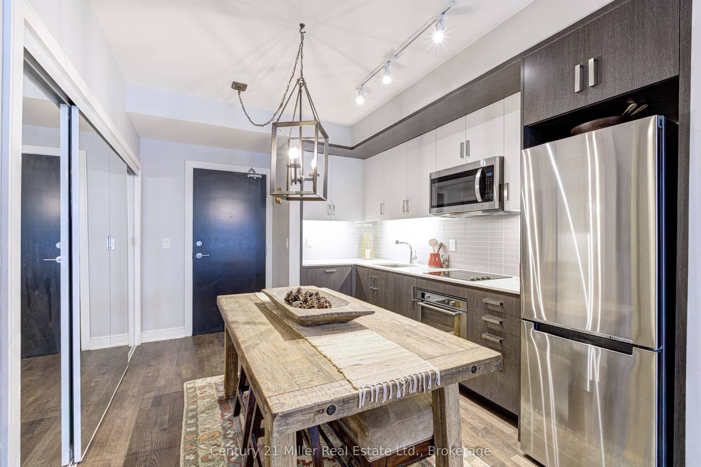 1575 Lakeshore Road W 263, Mississauga, ON L5J 0B1
