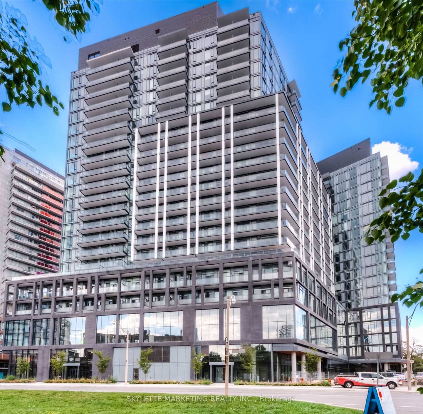 50 Power Street 604, Toronto, ON M5A 0V3