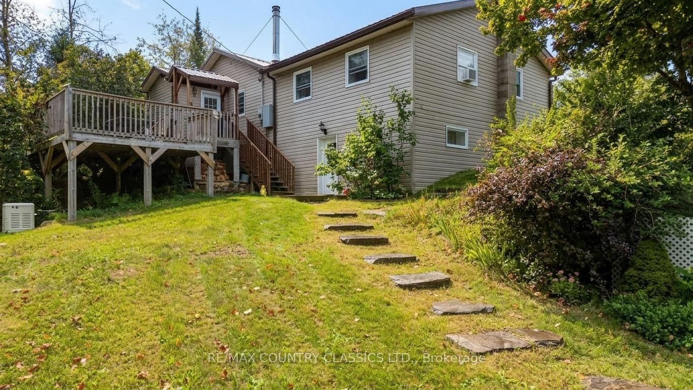 41 Old L'Amable Road, Bancroft, ON K0L 2L0