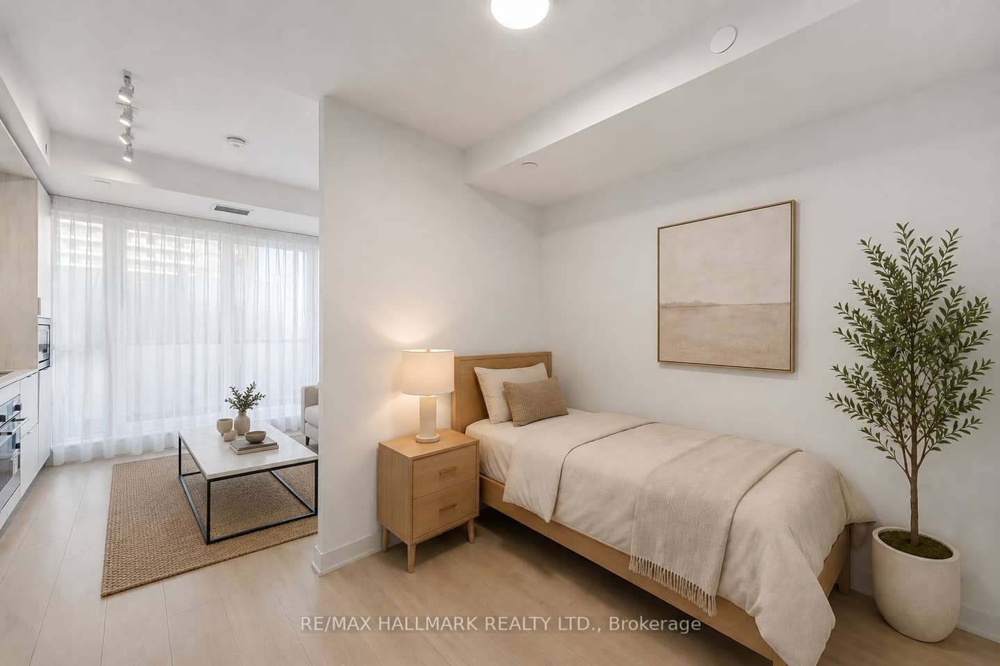 130 River Street 1306, Toronto, ON M5A 0R8