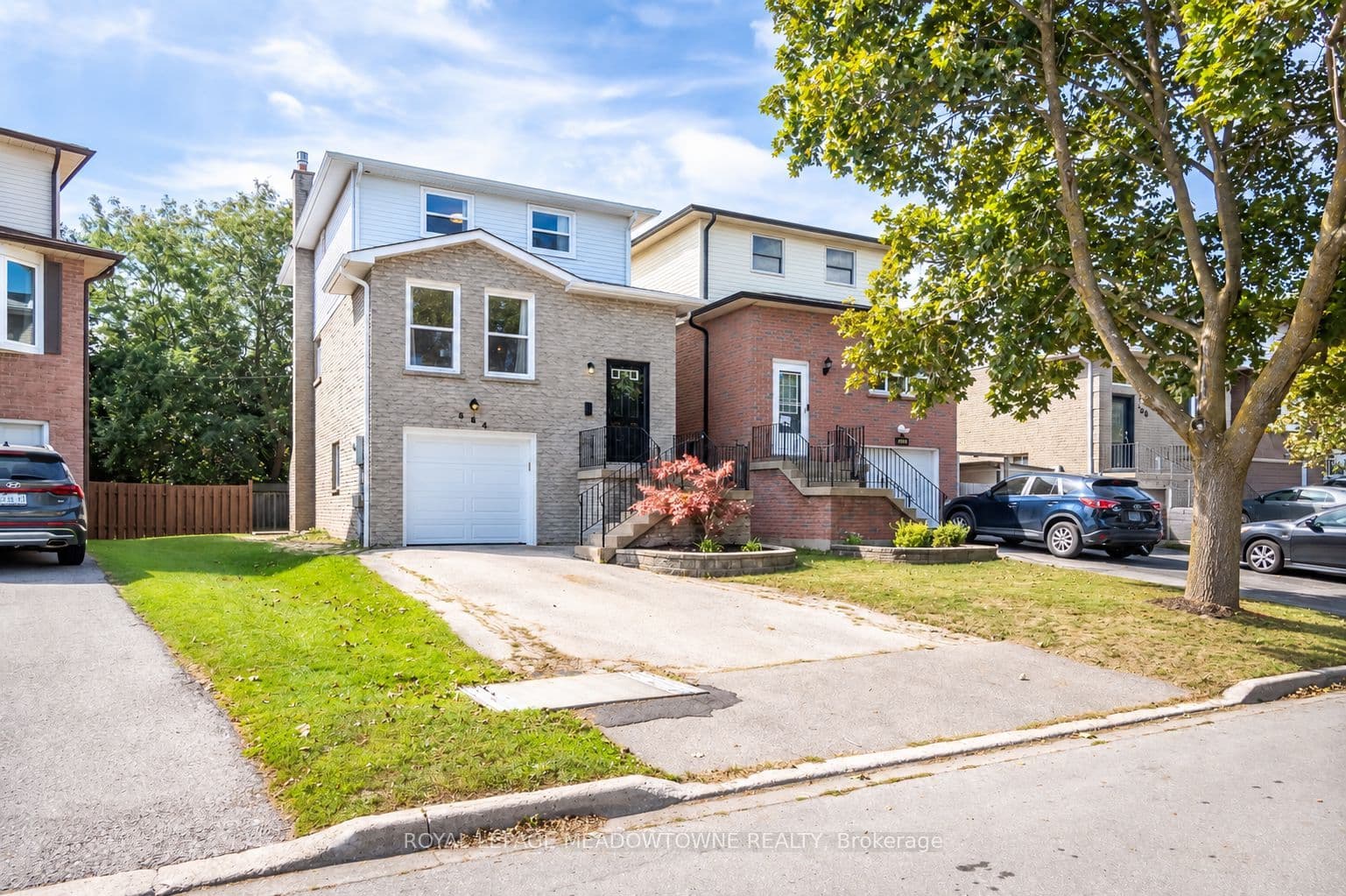 584 Hayward Crescent, Milton, ON L9T 4W7