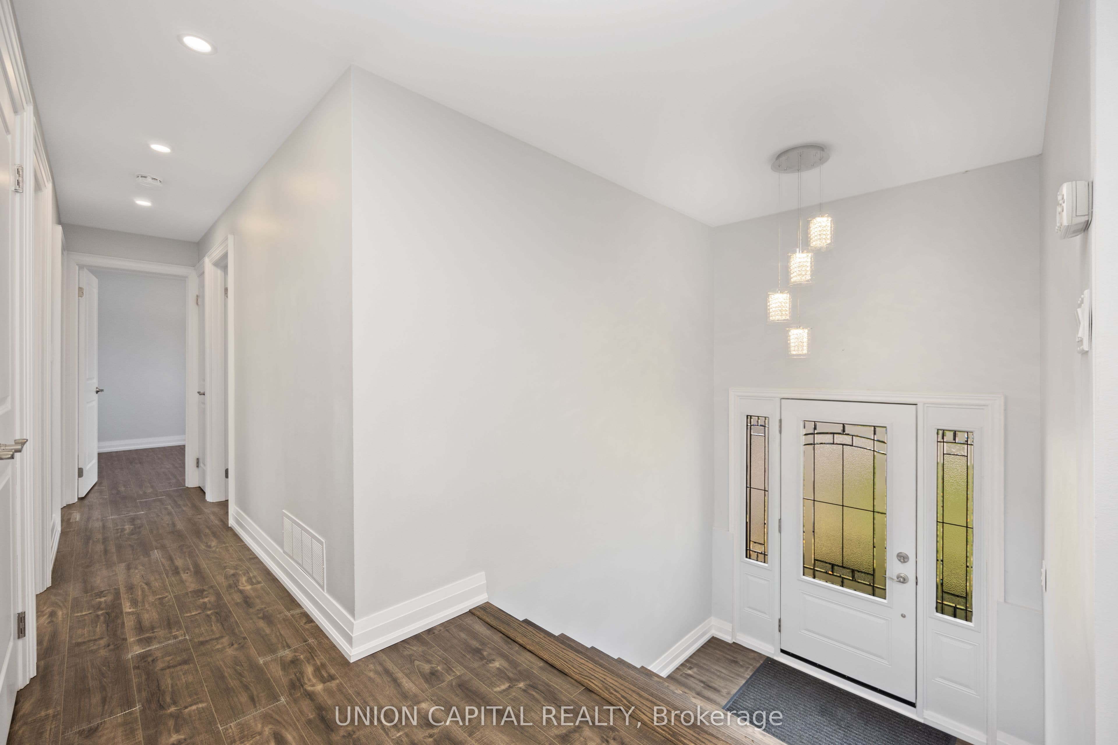 50 Burningham Crescent Main, Ajax, ON L1S 6A2