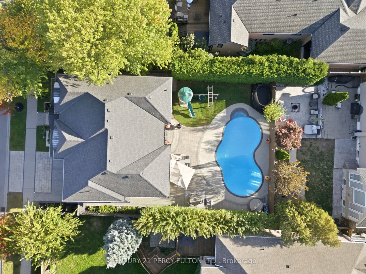 82 Bridlewood Boulevard, Whitby, ON L1R 3R8