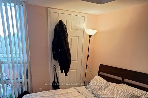 153 Beecroft Road 515, Toronto, ON M2N 7C5