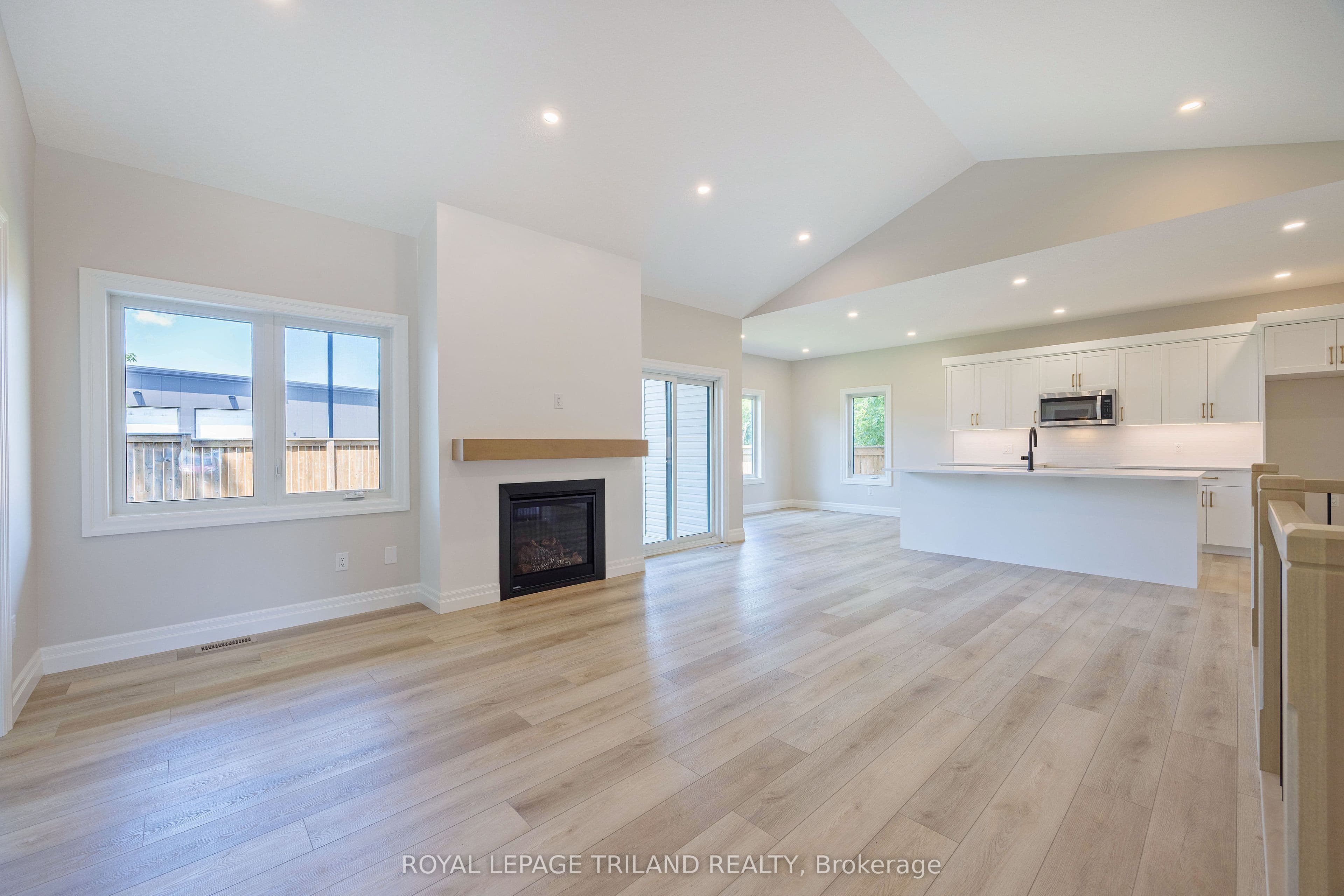 193 Catherine Street, North Middlesex, ON N0M 2K0