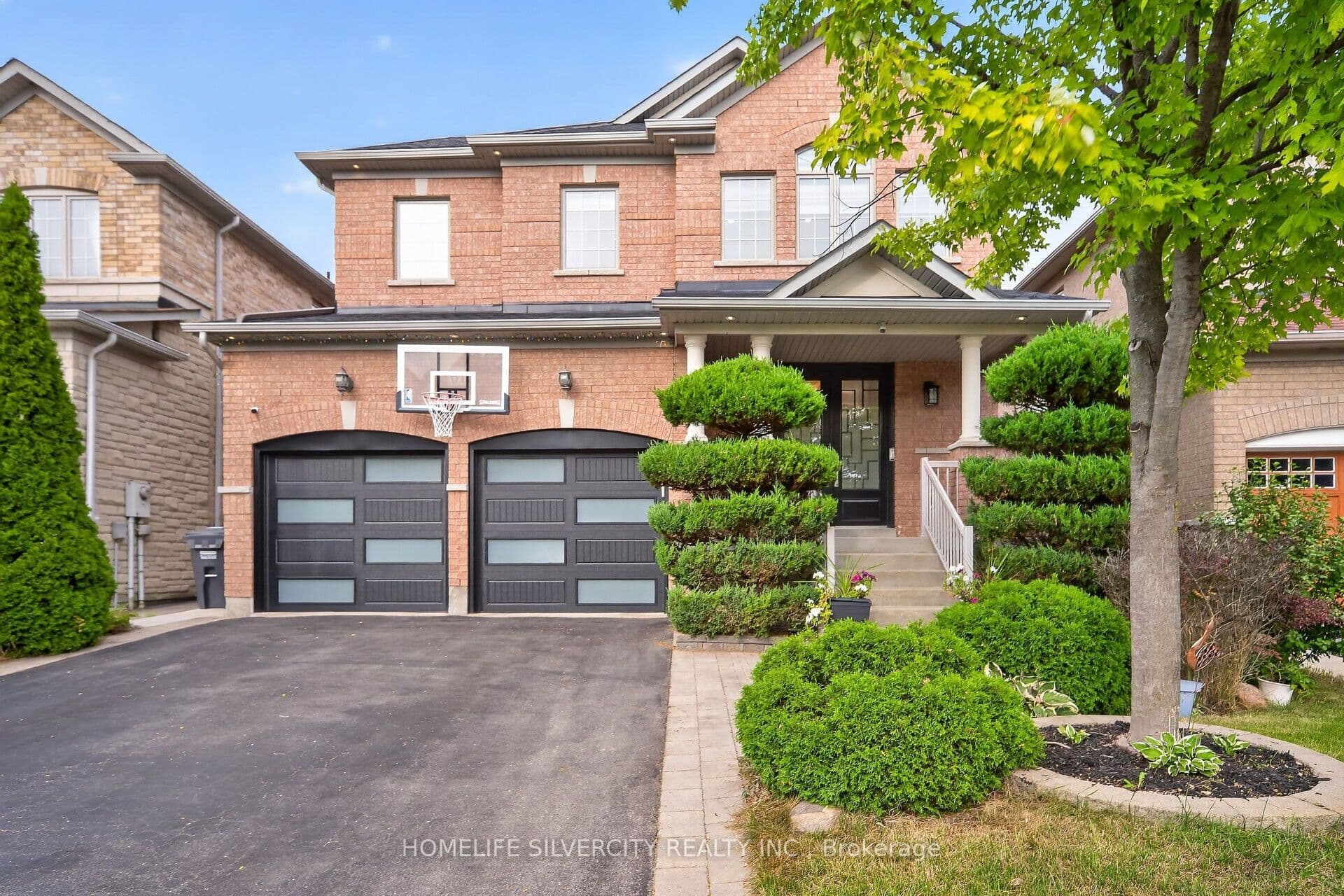 61 Fieldview Drive, Brampton, ON L6P 2Y2