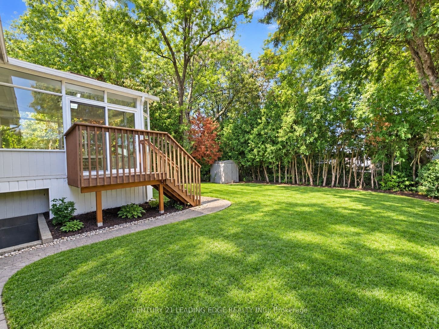 39 Sumner Heights Drive, Toronto, ON M2K 1Y2