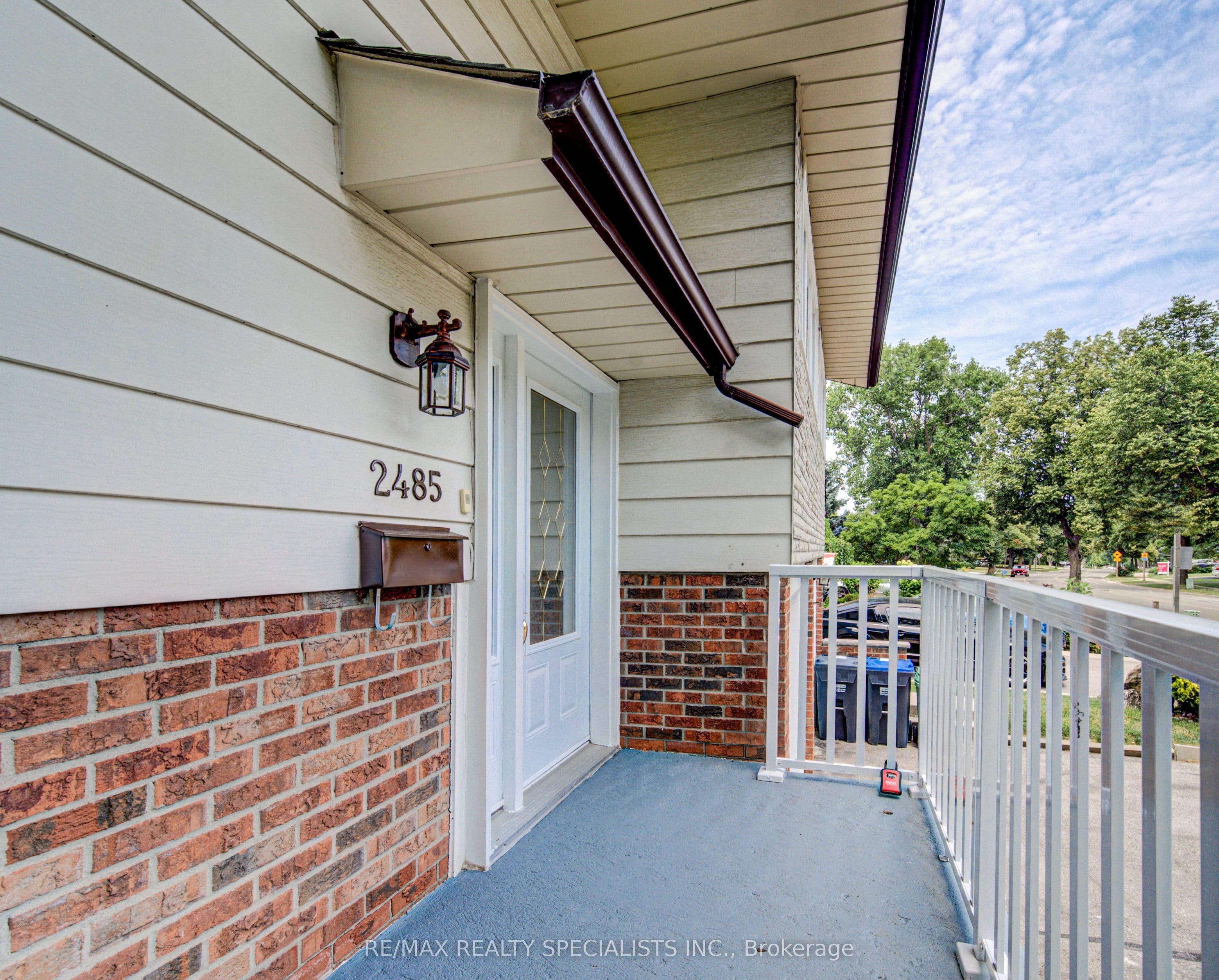 2485 Council Ring Road, Mississauga, ON L5L 1E8