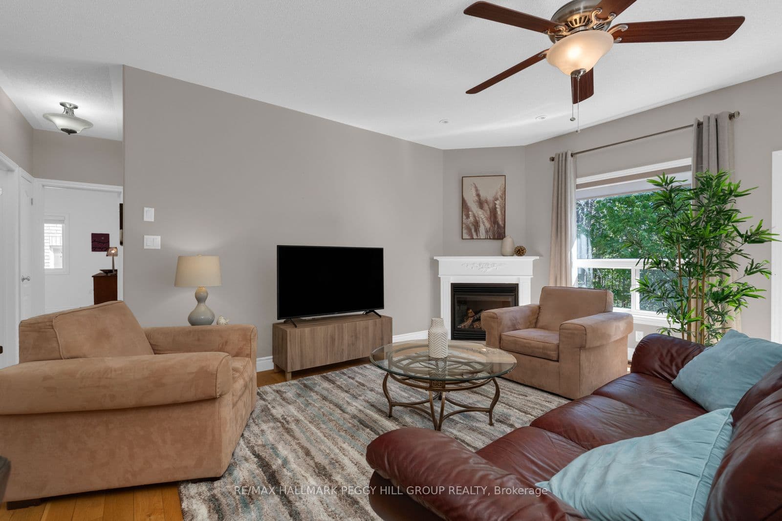 61 Maclaren Avenue, Barrie, ON L4N 5T4