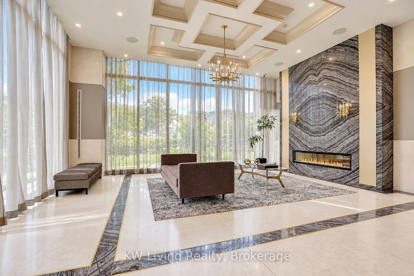 10 Gatineau Drive 515, Vaughan, ON L4J 0L2