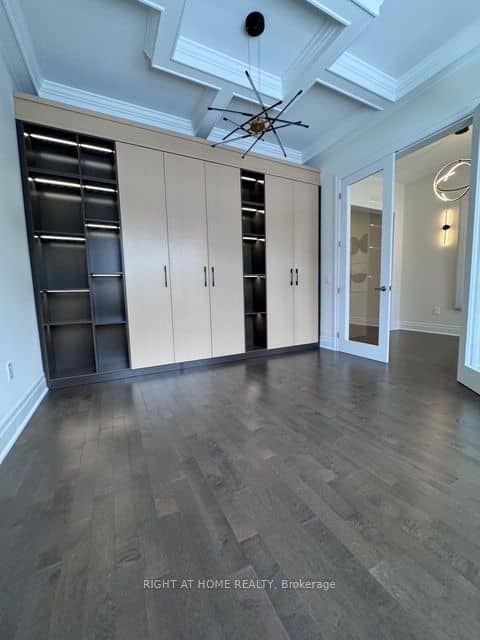 21 Casavant Court, Vaughan, ON L6A 5A5