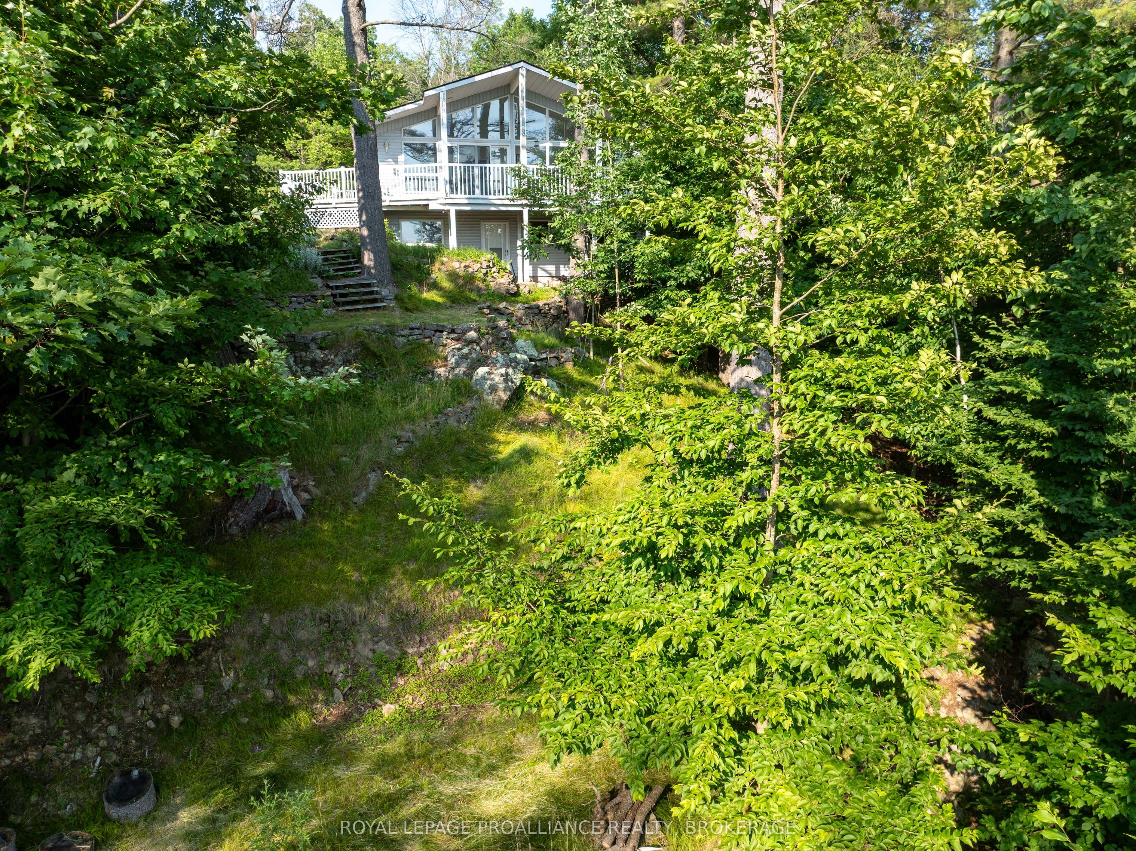 39 Rugged Lane, Rideau Lakes, ON K0G 1E0