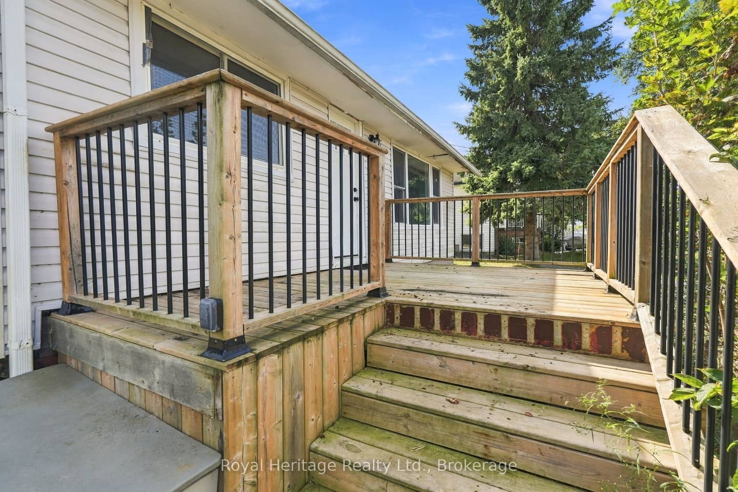 127 Coleman Crescent, Scugog, ON L0B 1K0
