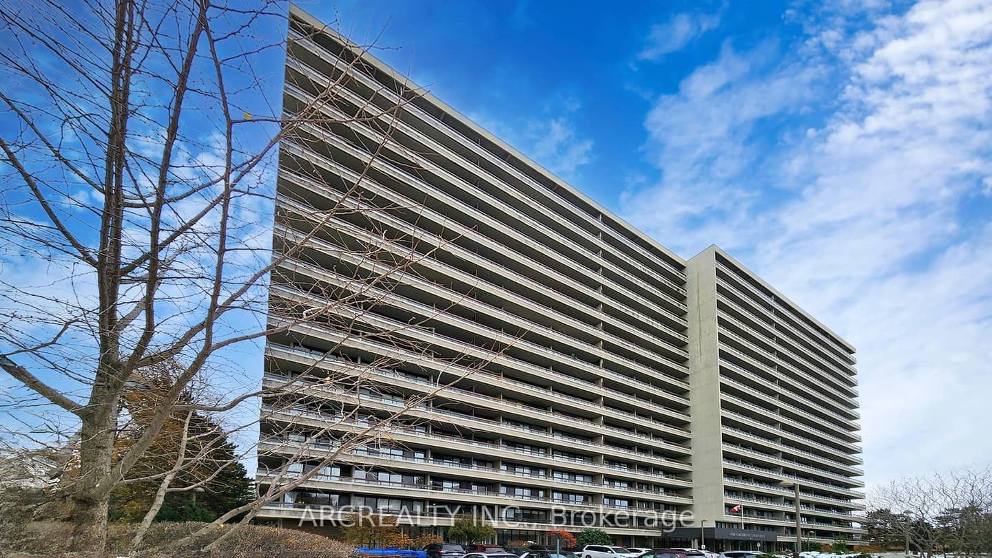 8111 Yonge Street 1403, Markham, ON L3T 4V9