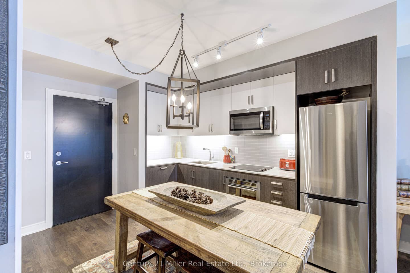 1575 Lakeshore Road W 263, Mississauga, ON L5J 0B1