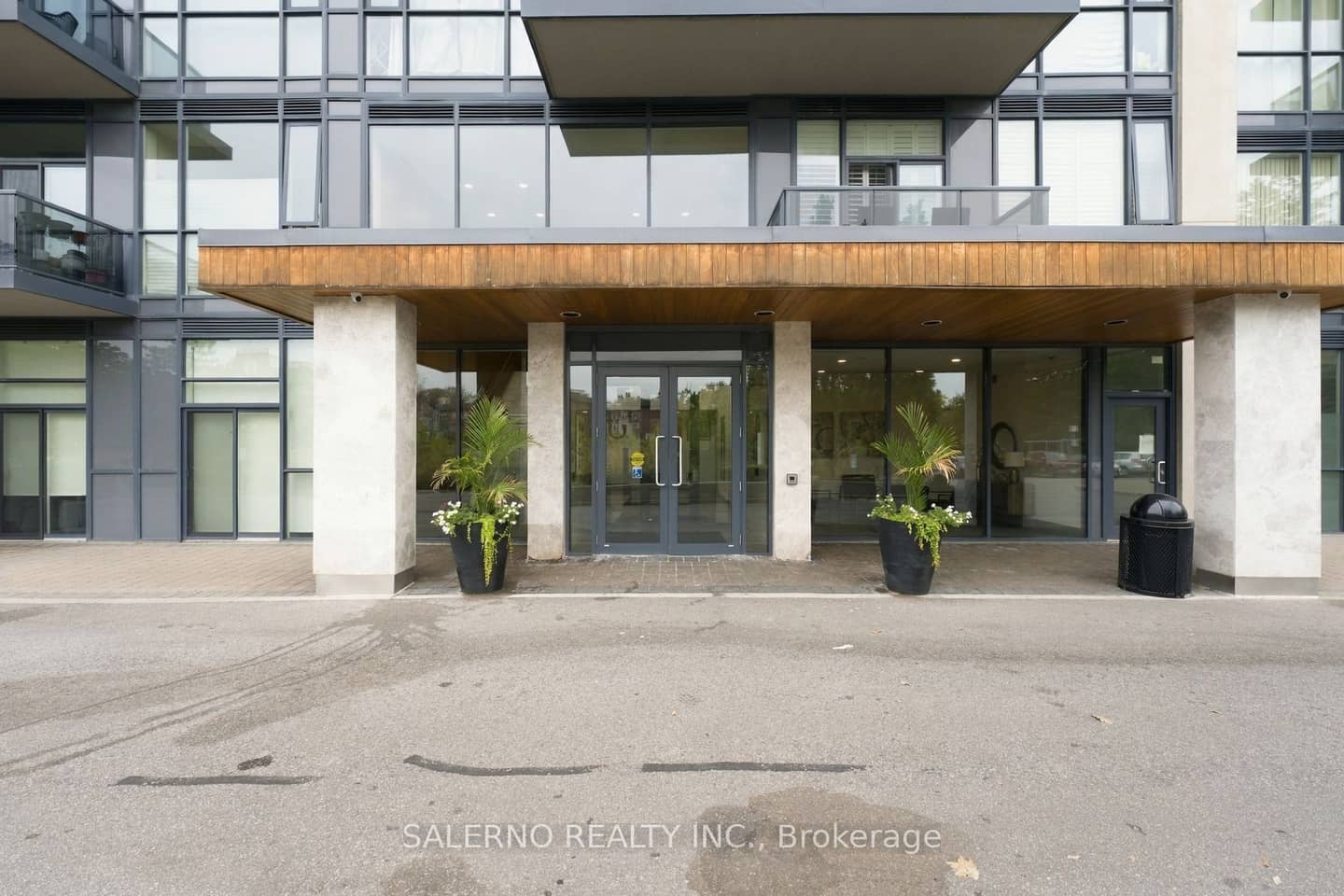 4700 Highway 7 319, Vaughan, ON L4L 0B4