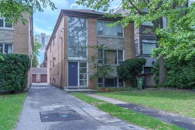 47 Heath Street E, Toronto, ON M4T 1S2