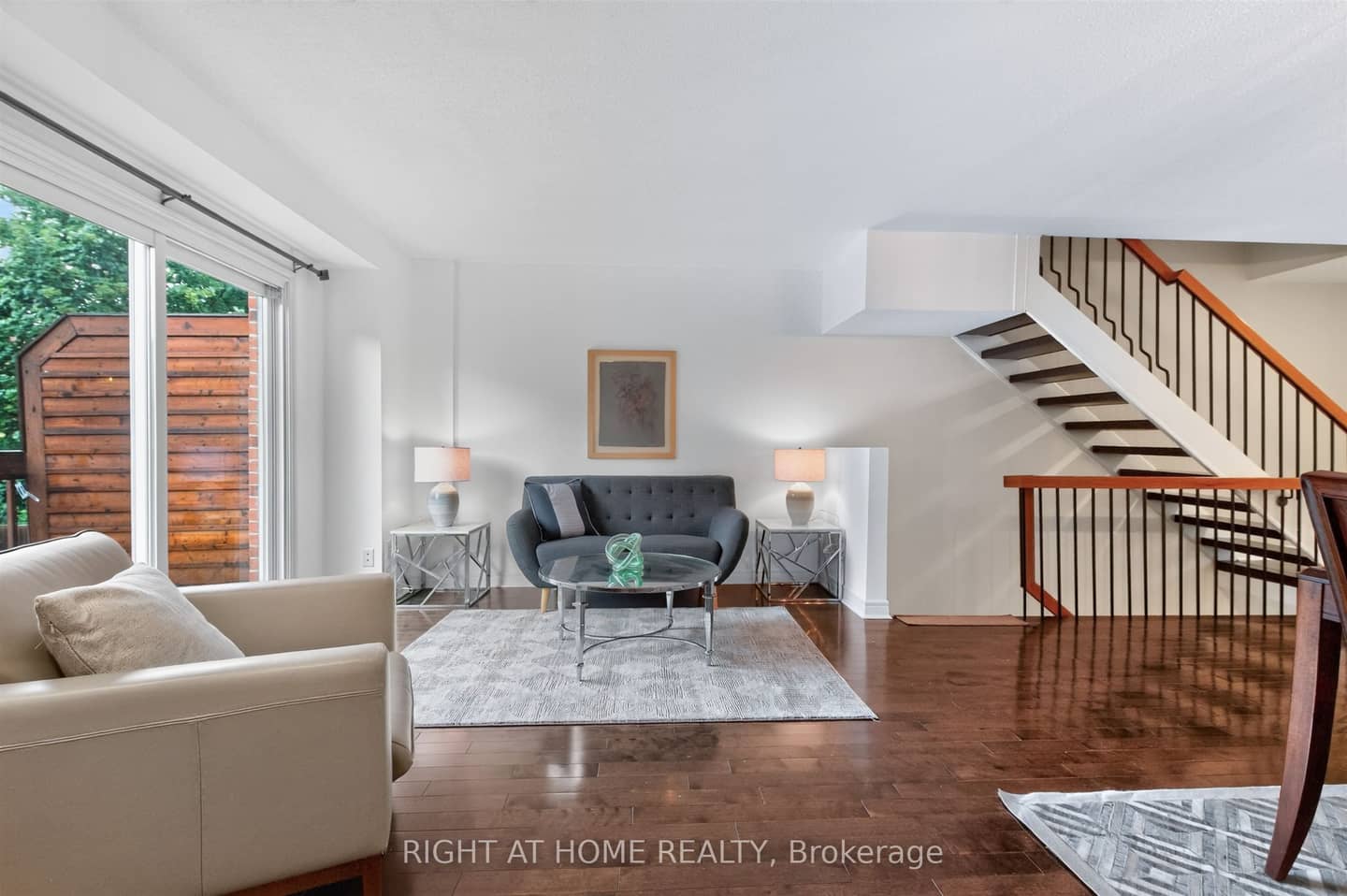 186 Woodbridge Avenue 45, Vaughan, ON L4L 2S8
