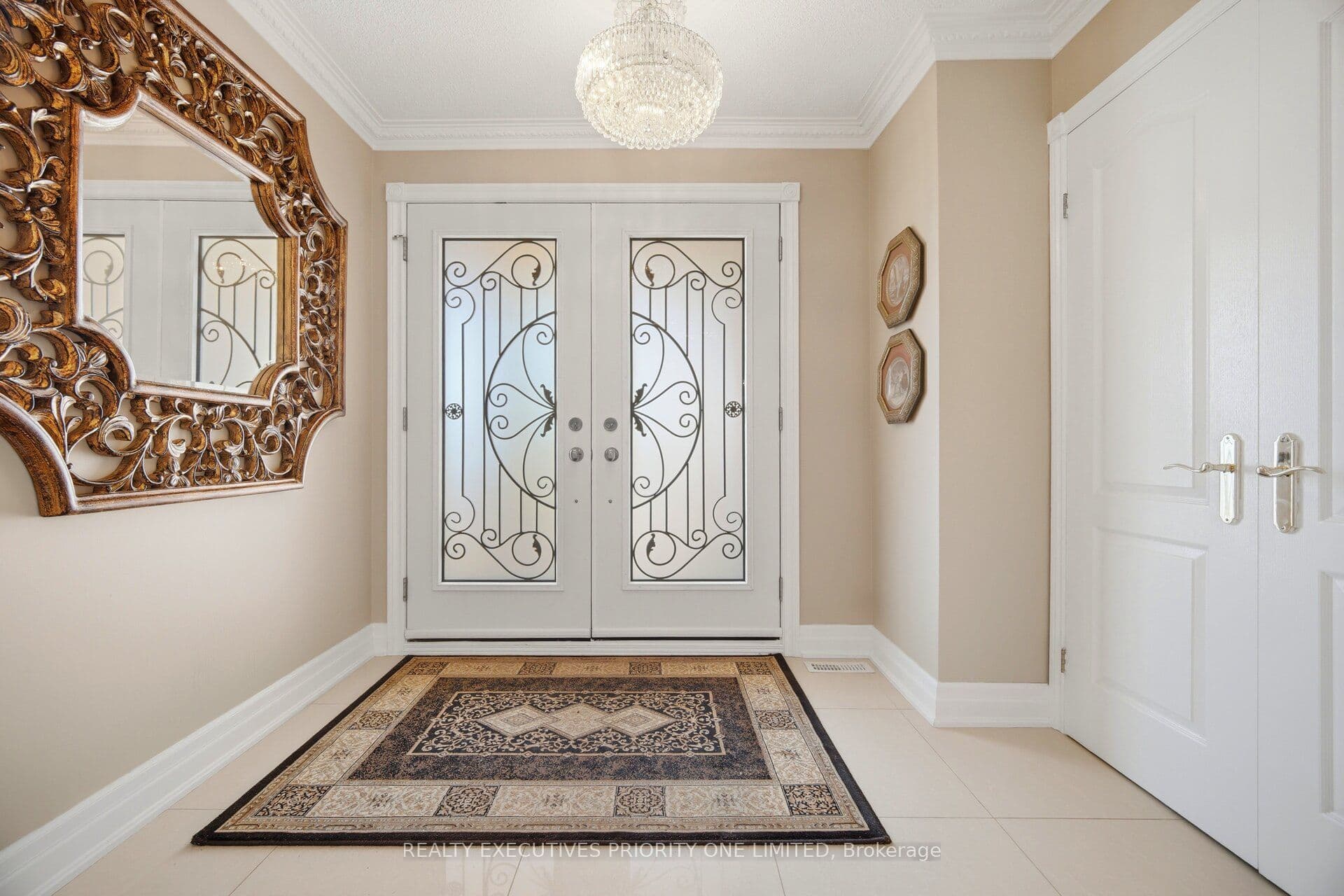 139 Jade Crescent, Vaughan, ON L4L 6M1