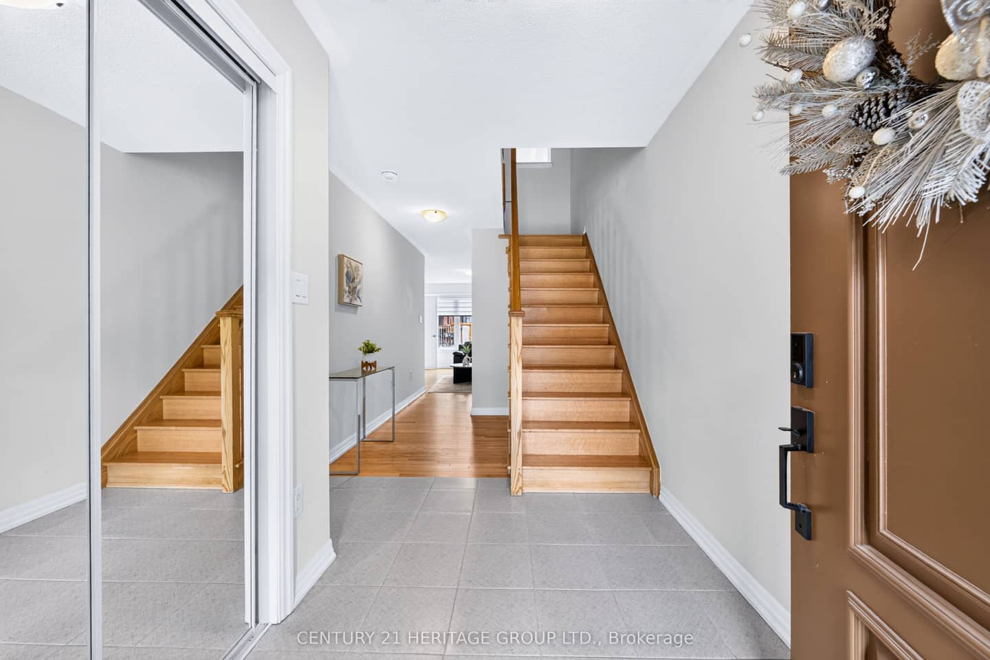 55 Delano Way, Newmarket, ON L3X 0L4
