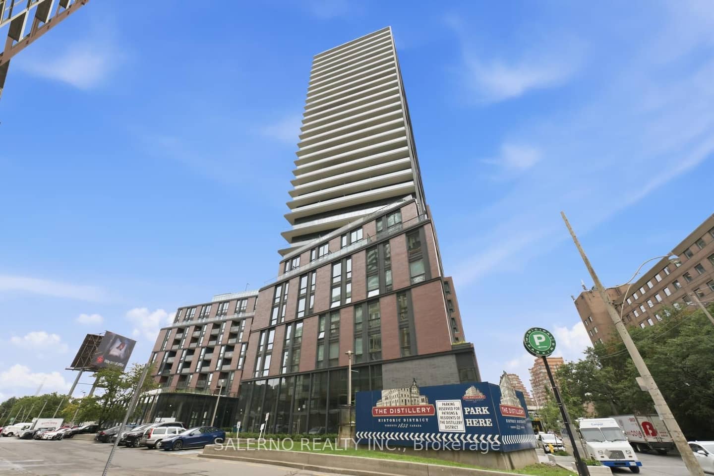 35 Parliament Street 314, Toronto, ON M5A 0Z5
