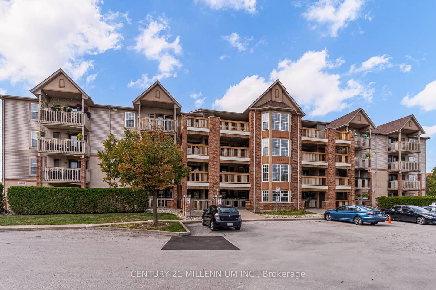 4003 Kilmer Drive 110, Burlington, ON L7M 4M1
