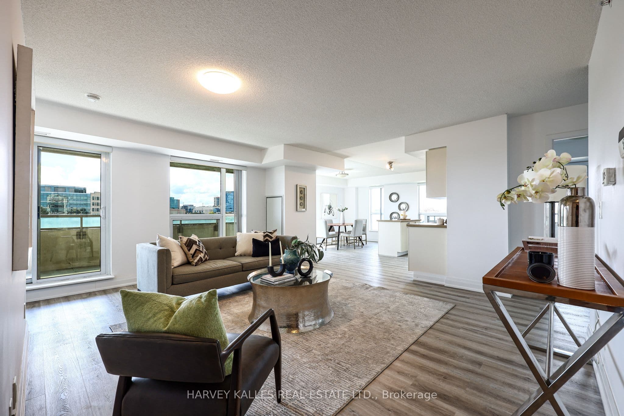 75 Norman Bethune Avenue 317, Richmond Hill, ON L4B 0B6