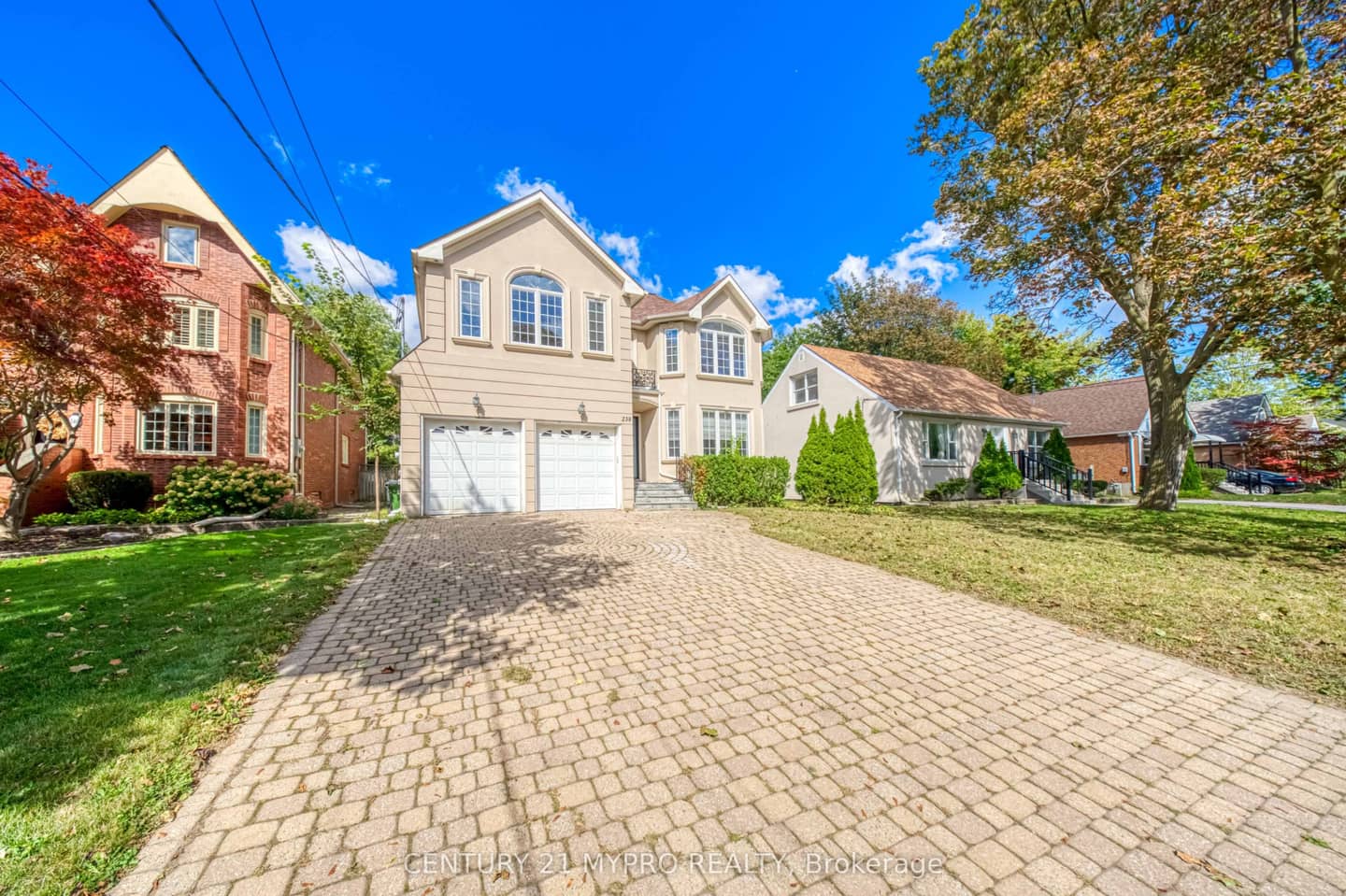 238 Poyntz Avenue, Toronto, ON M2N 1J7