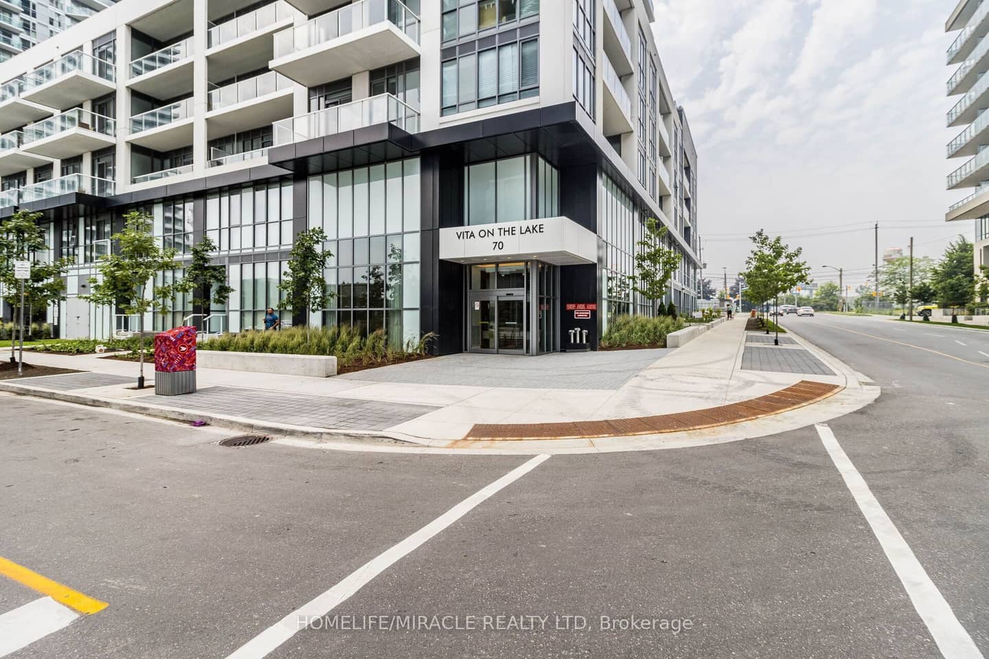 70 Annie Craig Drive 1001, Toronto, ON M8V 0G2
