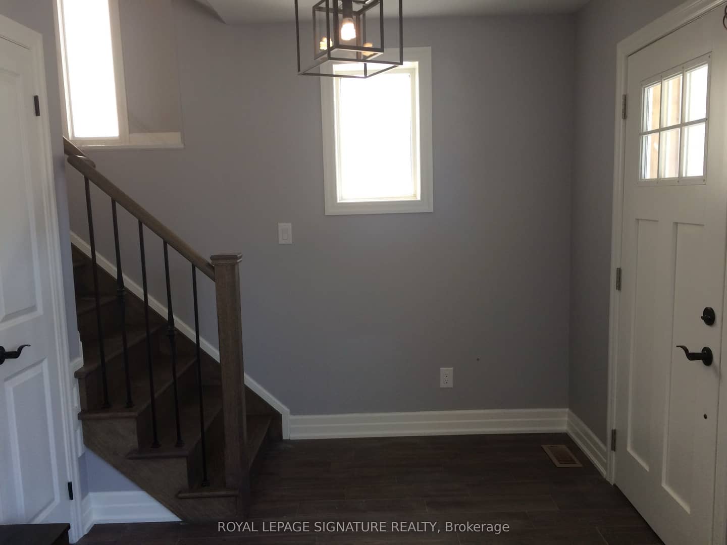 26 Fairbank Avenue, Toronto, ON M6E 3Y4