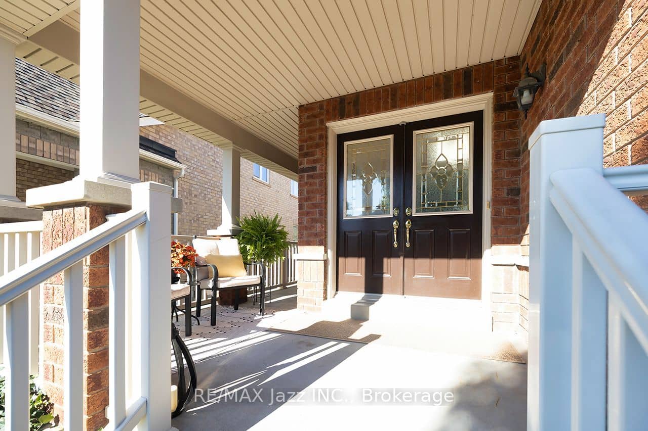 1546 Rorison Street, Oshawa, ON L1K 0K1