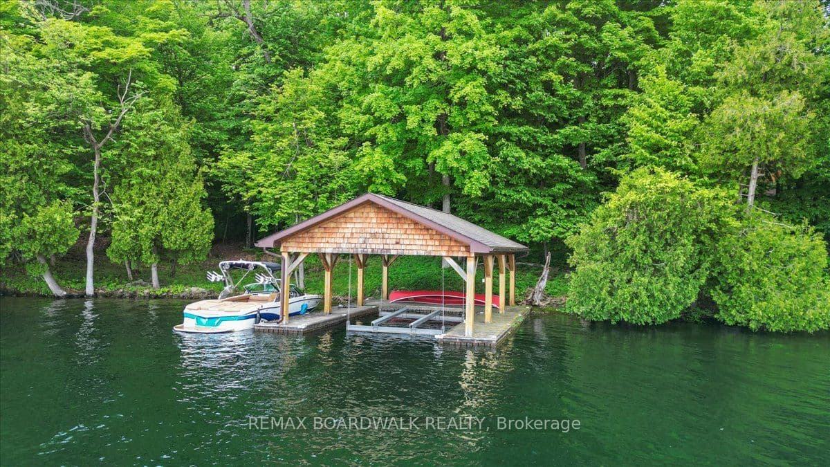 6296 Big Island, Rideau Lakes, ON K0G 1V0
