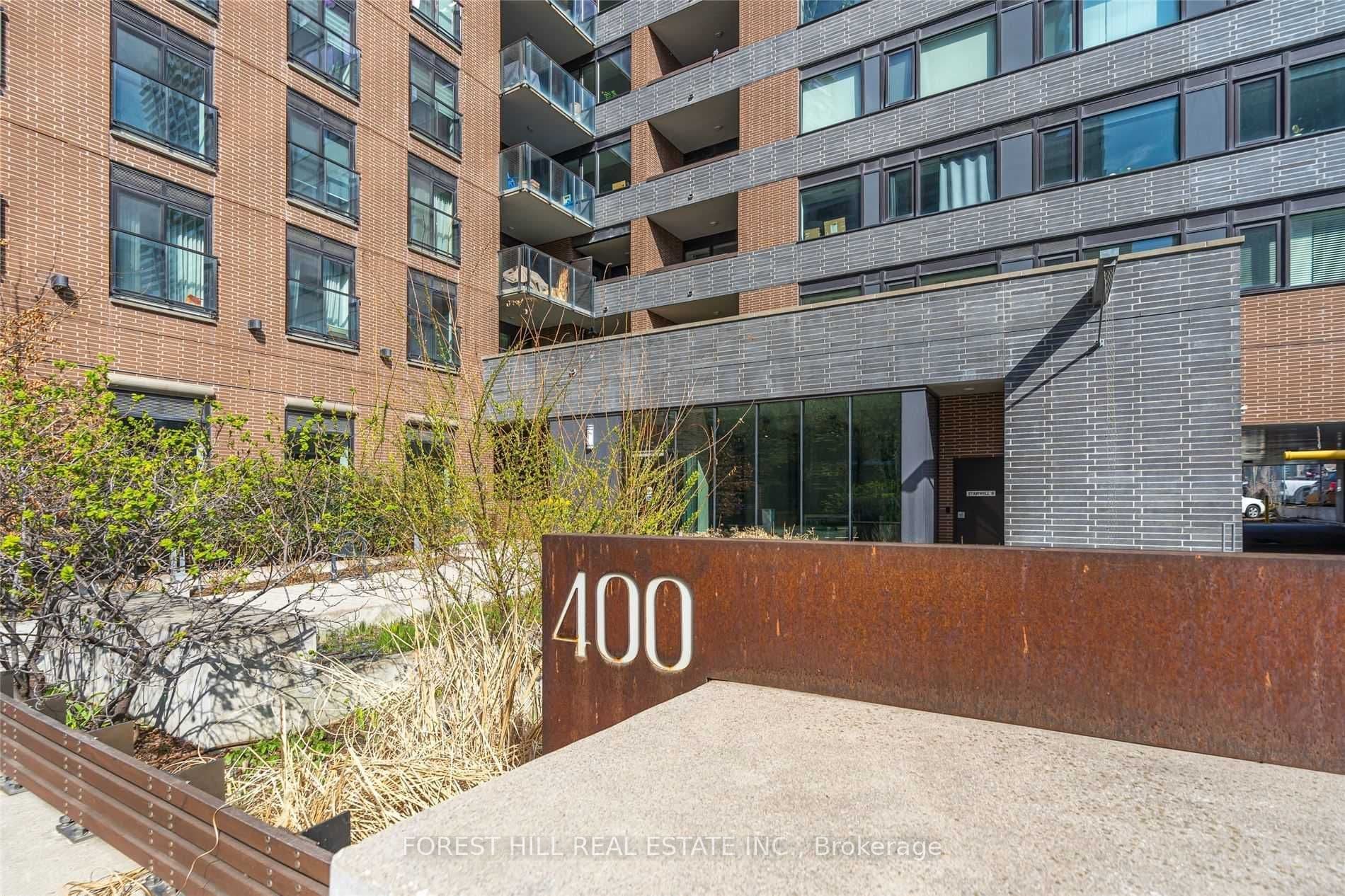 400 Wellington Street 505, Toronto, ON M5V 0B5