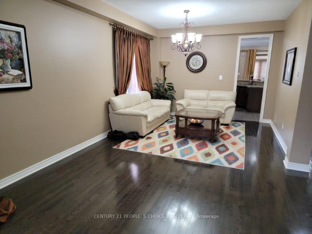 3240 Tacc Drive, Mississauga, ON L5M 0H3